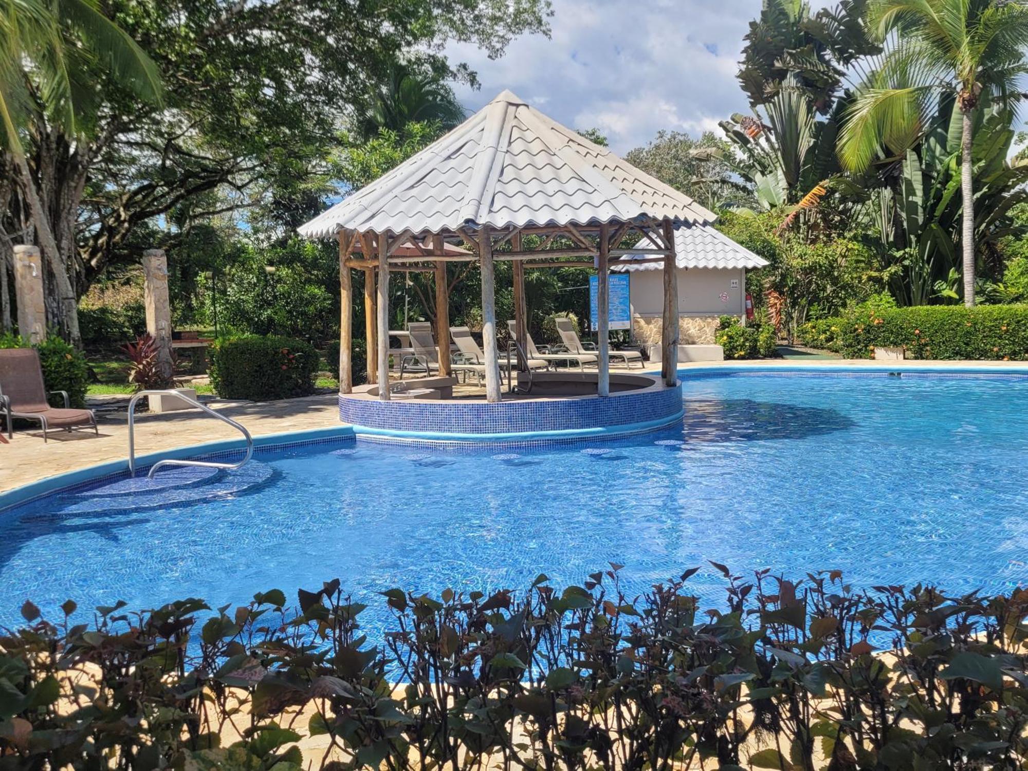 Tropical Bliss Pool Wi-Fi Bbq Near Quepos Manuel Antonio Apartment Ngoại thất bức ảnh