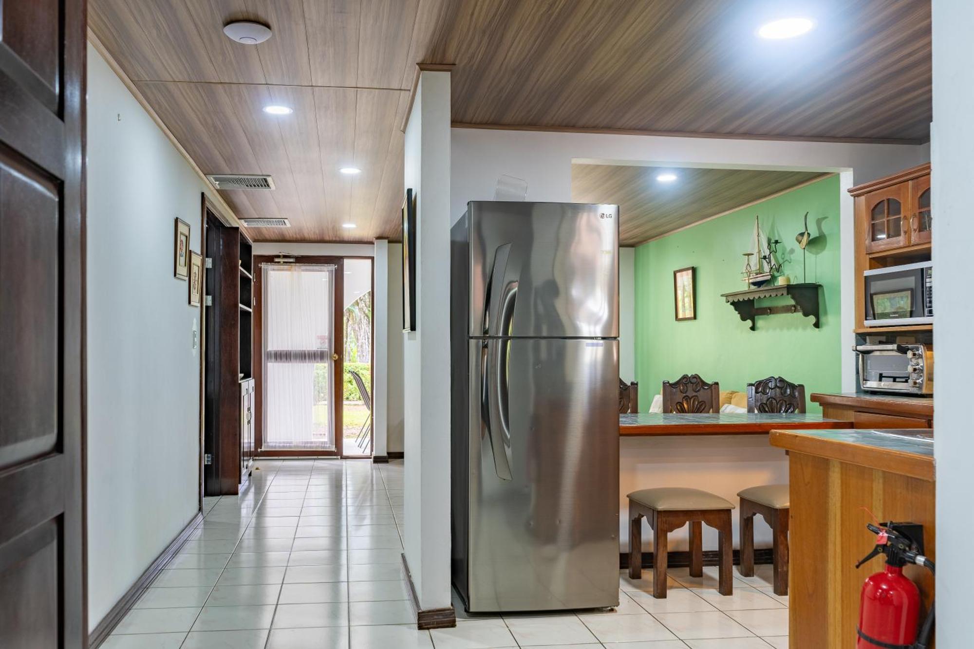 Tropical Bliss Pool Wi-Fi Bbq Near Quepos Manuel Antonio Apartment Ngoại thất bức ảnh